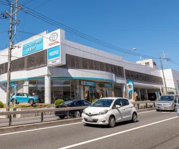 ウエインズトヨタ神奈川株式会社