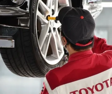 トヨタ_愛媛トヨタ自動車株式会社_今治店_スタッフ