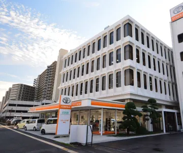 トヨタカローラ千葉株式会社 幸町店