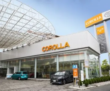 トヨタカローラ千葉株式会社 鬼高店