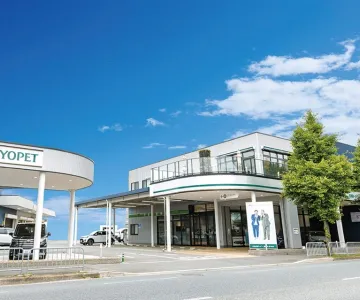 京都トヨペット_カドノ八条店_店舗外観