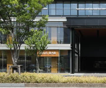 京都トヨペット_レクサス西大路店_店舗外観