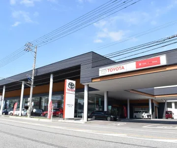 トヨタモビリティ富山株式会社_魚津_店舗外観