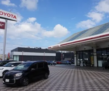 静岡トヨタ自動車株式会社_和田店_店舗外観
