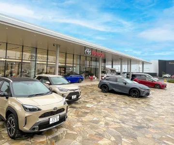 三重トヨタ自動車株式会社_鈴鹿店_外観