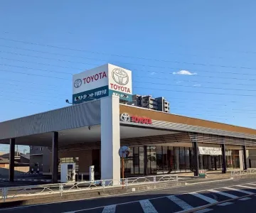 今泉店舗正面