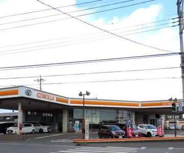 トヨタカローラ栃木株式会社＿鹿沼店＿店舗外観