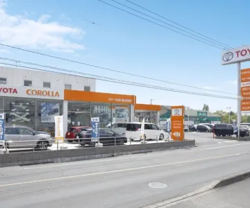 トヨタカローラ広島株式会社_福山深津店_店舗外観