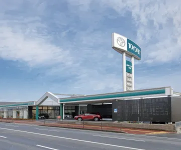 長崎トヨペット株式会社_大村店_店舗外観