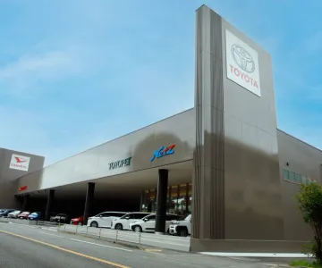 長崎トヨペット株式会社_東長崎店_店舗外観